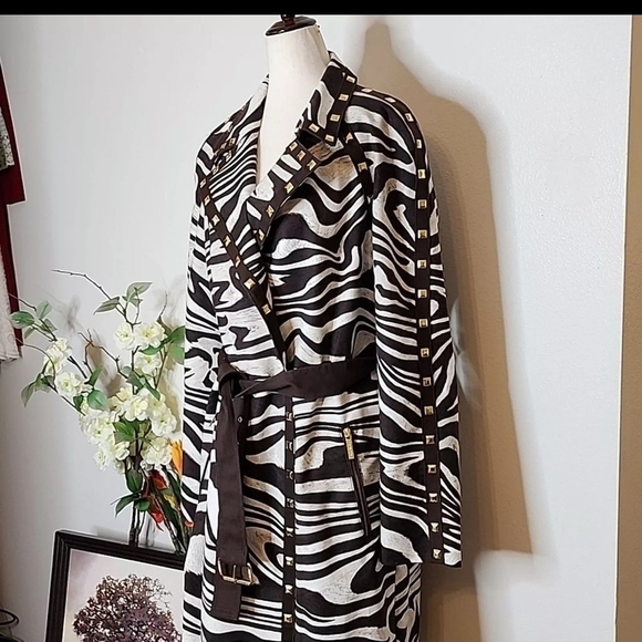 Michael Michael Kors Trench Coat Chocolate Zebra Stud Belt Midi Fall Designer - Picture 6 of 16